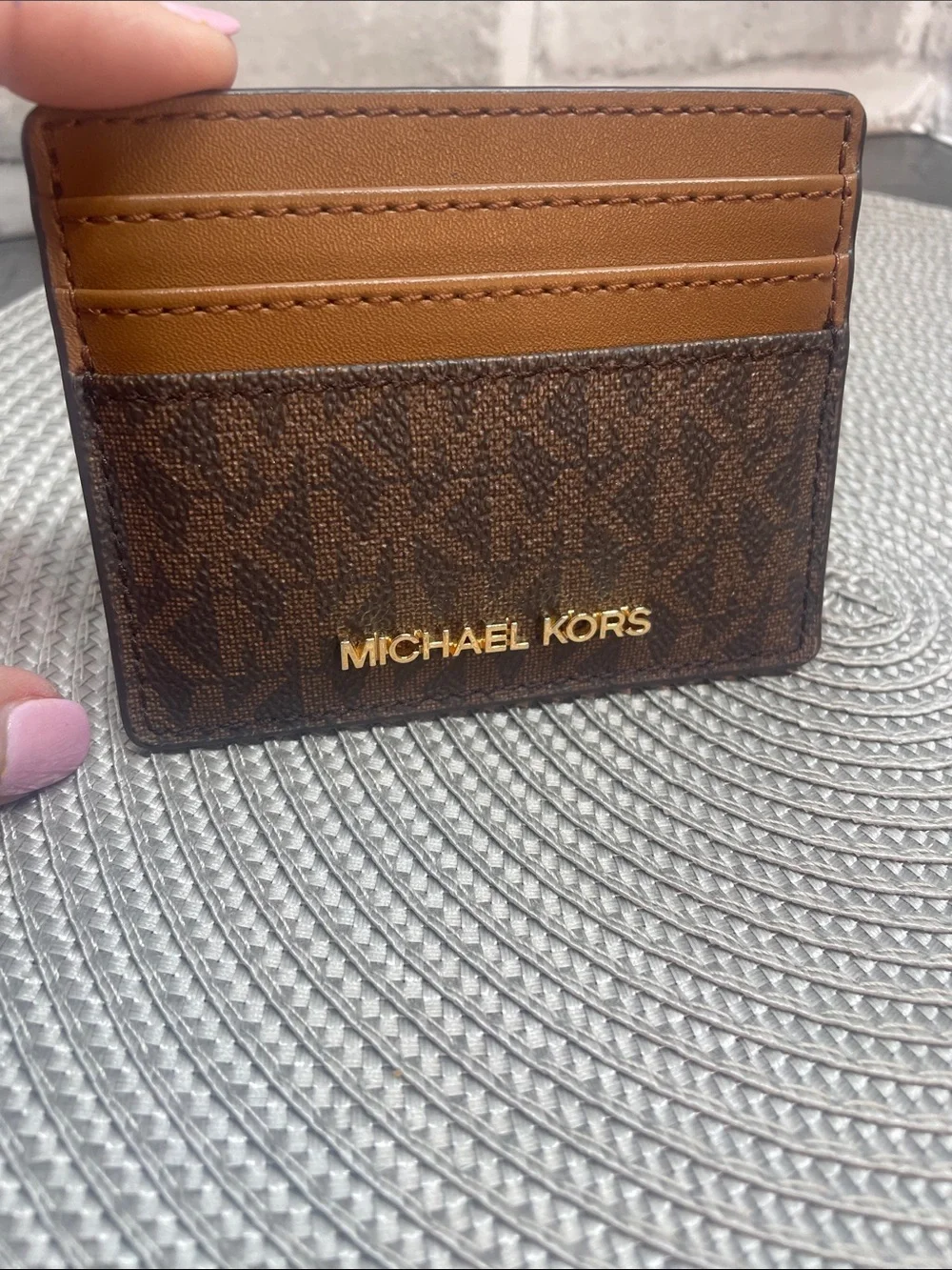 Michael Kors Brown and Tan Signature Card Holder with Gold Logo. Preowned.